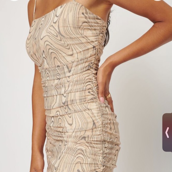 Dress for sale - Picture 1 of 2